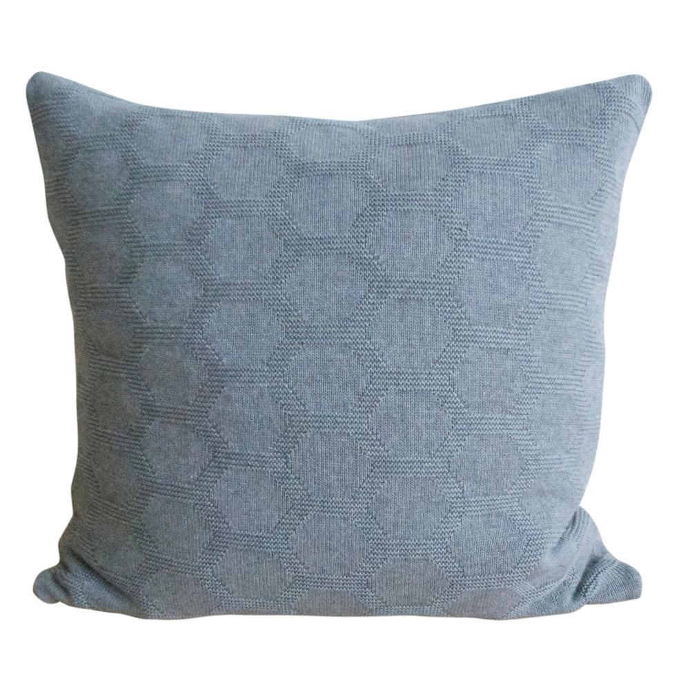 PU127M09_Herdis_grey_pillow