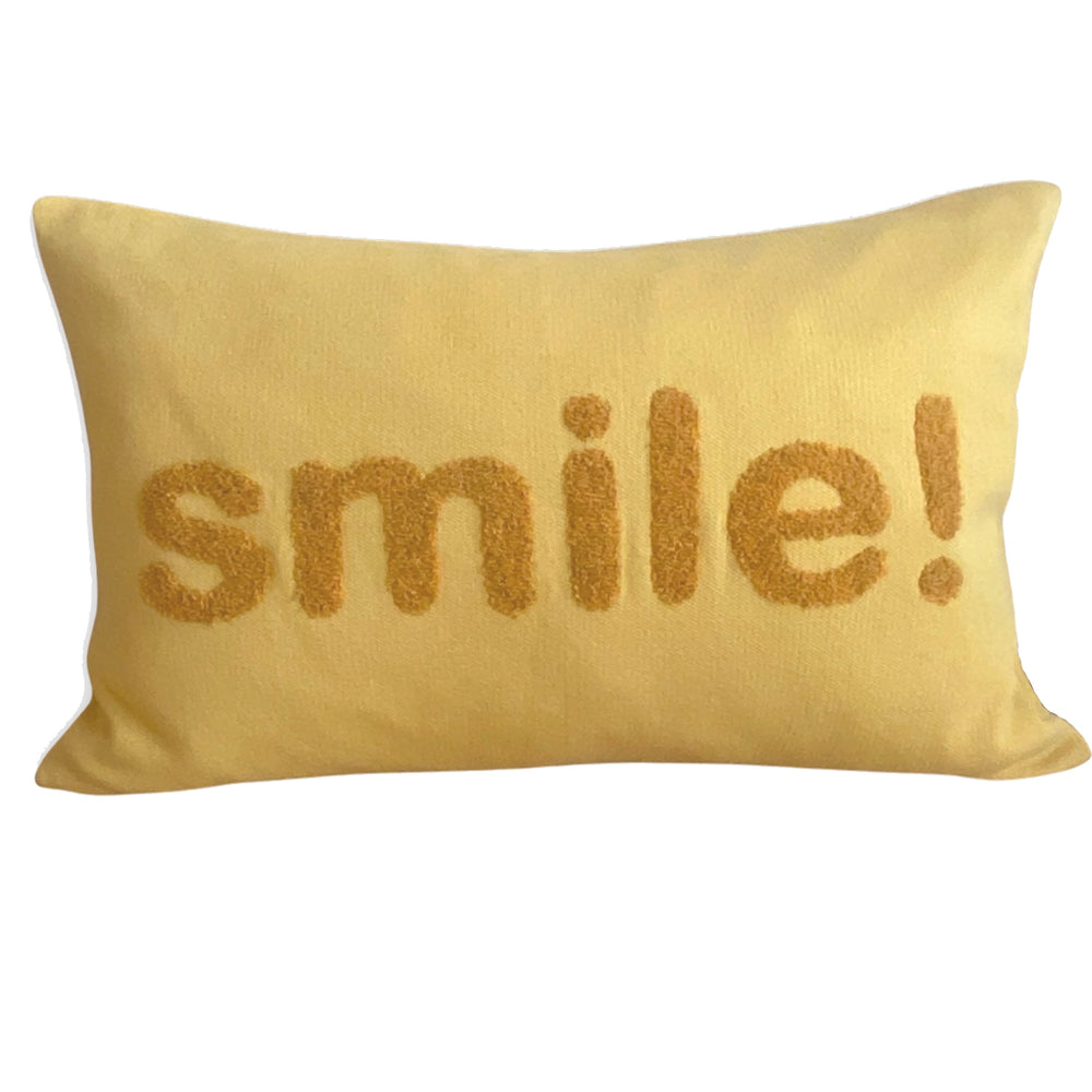 PU162M02_Smile_pillow_yellow
