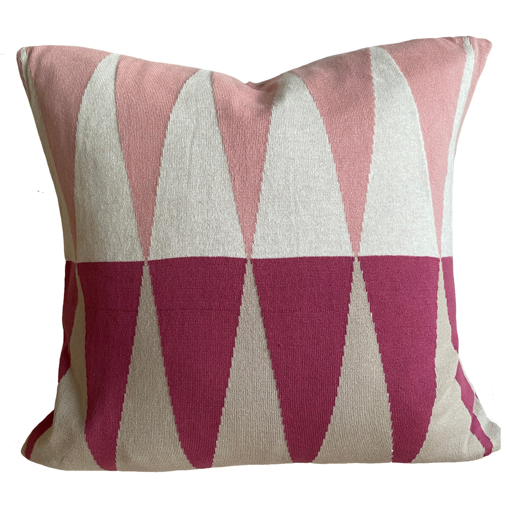 PU162M04_Oliver_pillow_pink