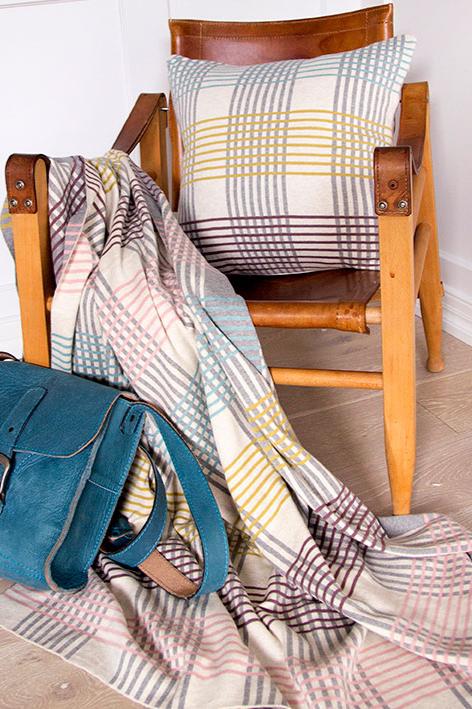 Ruth-blanket-chair-02-72-web