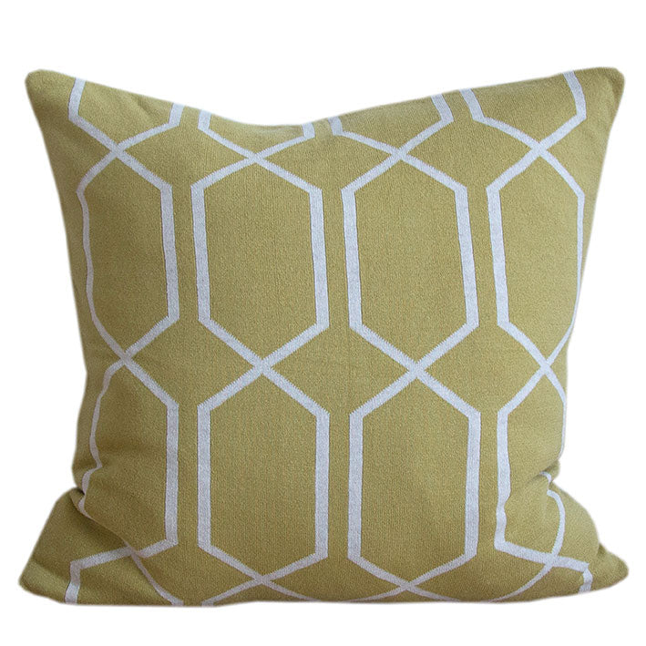 irma-pillow-olive72_web